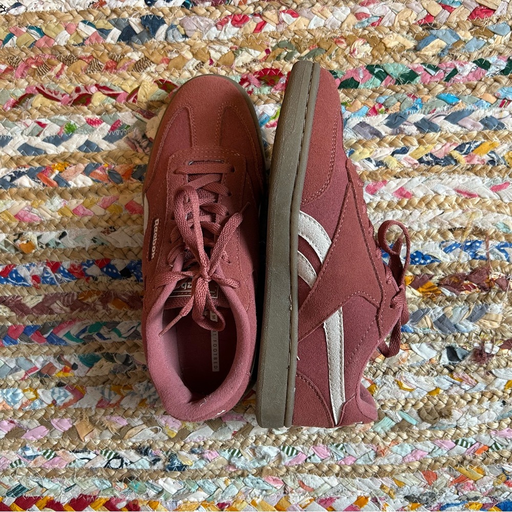 Reebok Pink/Res Forte Lounger Sneakers